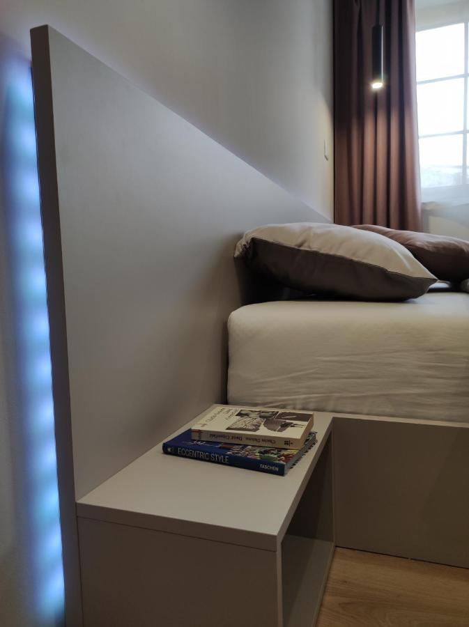 Boutique Rooms By Petric Winery Dobravlje Exteriör bild