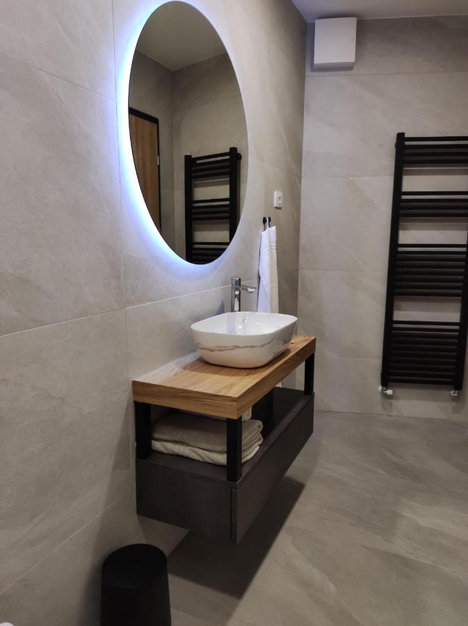 Boutique Rooms By Petric Winery Dobravlje Exteriör bild