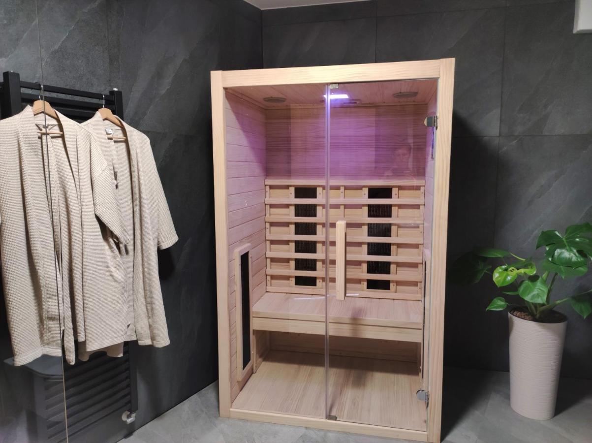 Boutique Rooms By Petric Winery Dobravlje Exteriör bild