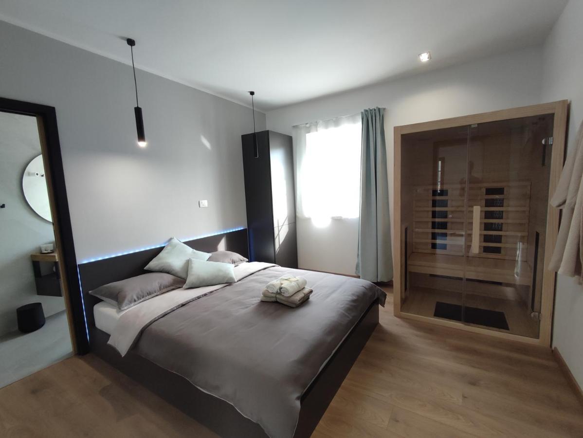 Boutique Rooms By Petric Winery Dobravlje Exteriör bild