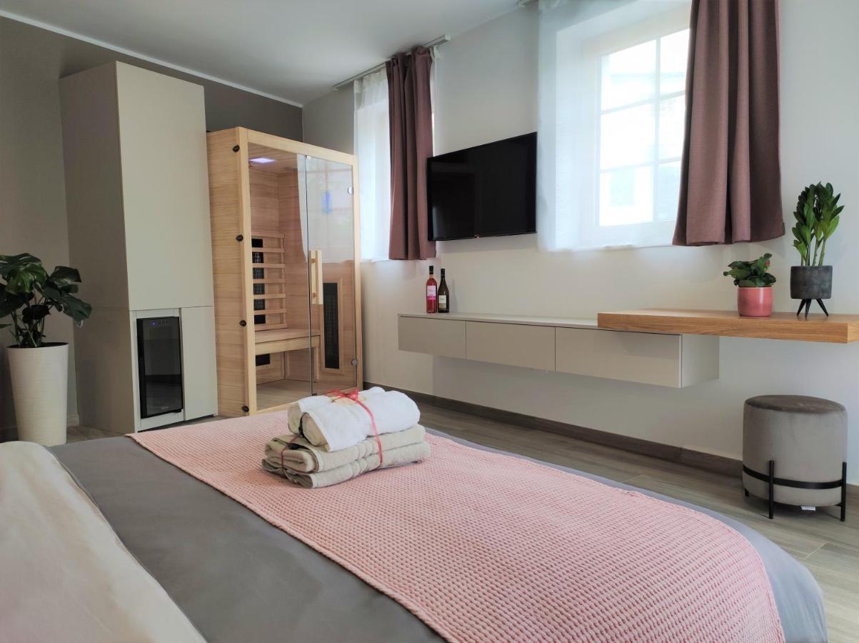 Boutique Rooms By Petric Winery Dobravlje Exteriör bild